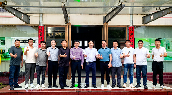 【綠色領航·智慧交融】華洲木業(yè)董事長率團深訪鐘氏木業(yè)，共譜江西綠色發(fā)展新篇章