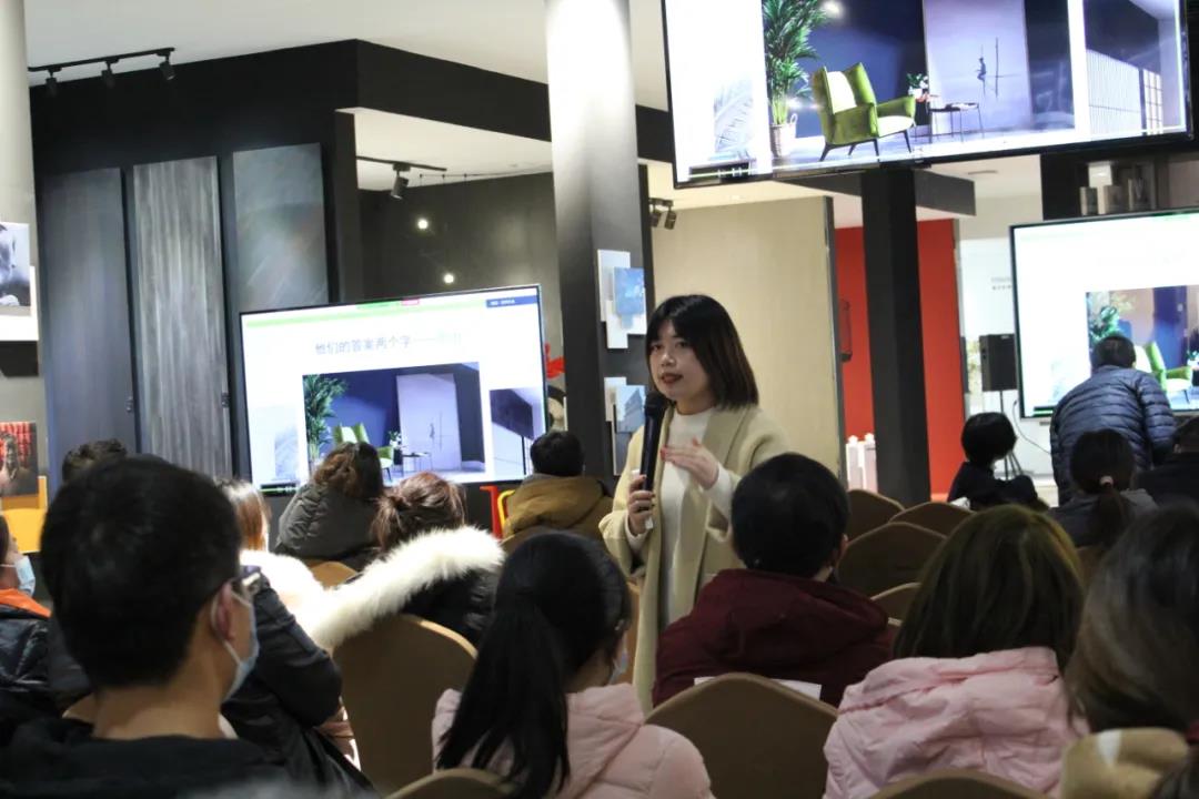 恭喜！華洲木業(yè)（陜西）運(yùn)營中心首航儀式暨供應(yīng)鏈賦能模式發(fā)布會圓滿舉辦！(圖5)