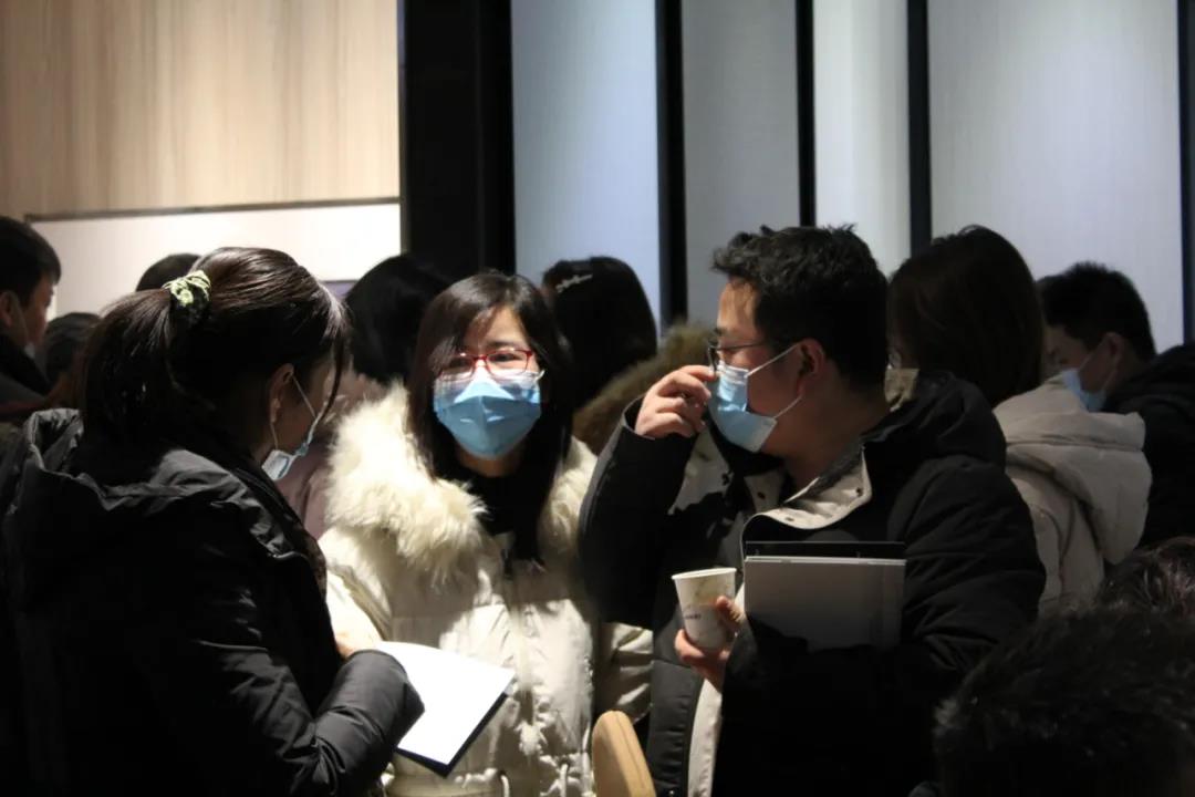 恭喜！華洲木業(yè)（陜西）運(yùn)營中心首航儀式暨供應(yīng)鏈賦能模式發(fā)布會圓滿舉辦！(圖19)