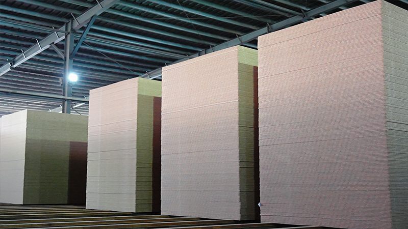 嚴(yán)格選材，只為一張好板材！(圖3)